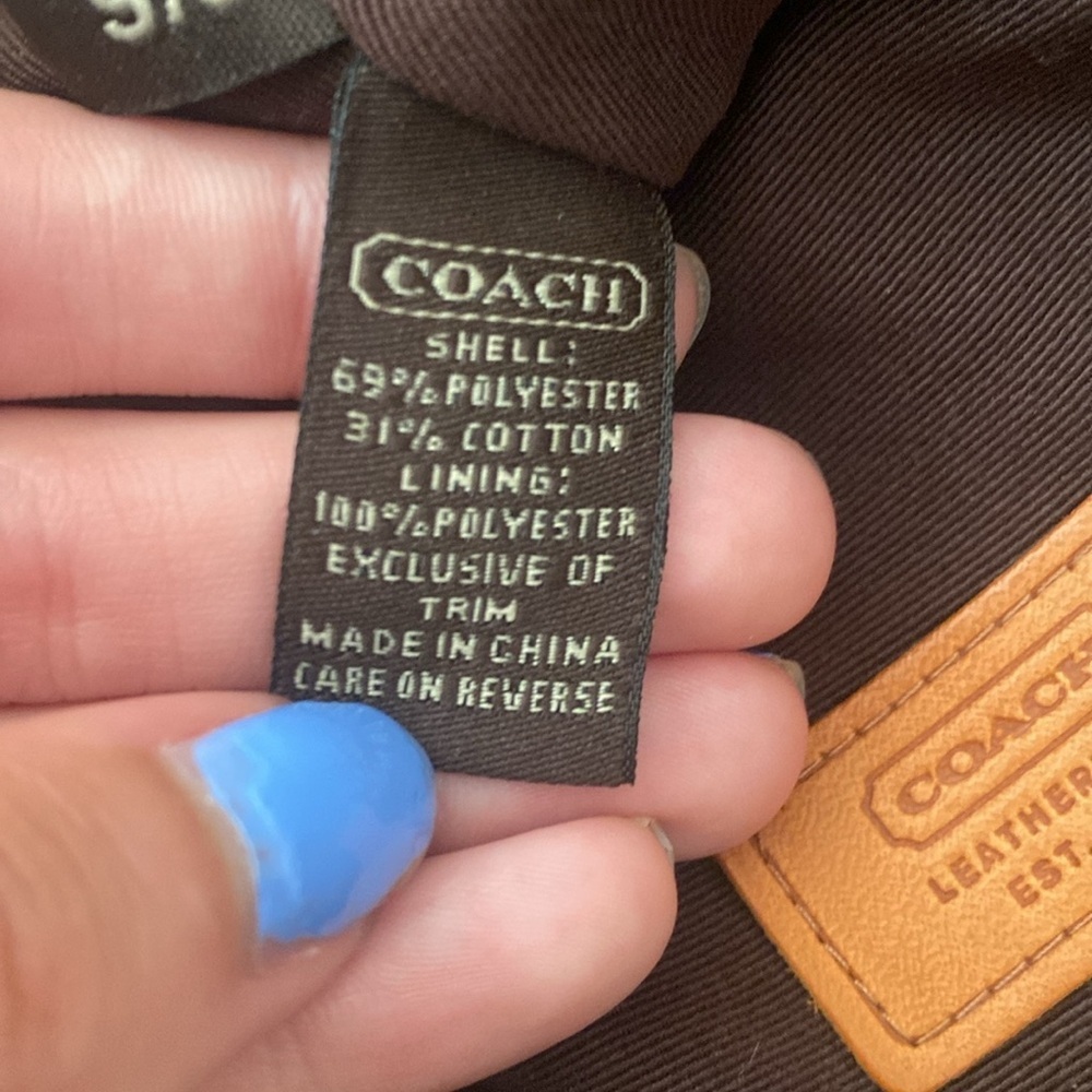 Coach Women’s Tan Logo Bucket Hat OS - Picture 6 of 8